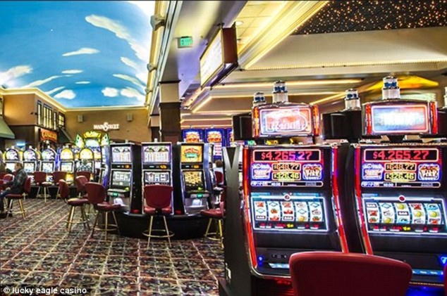 $320 Mobile freeroll slot tournament at Cafe Casino